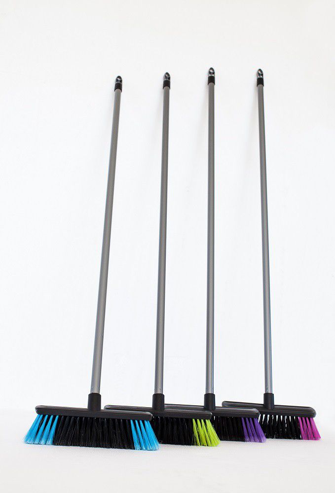 Floor broom